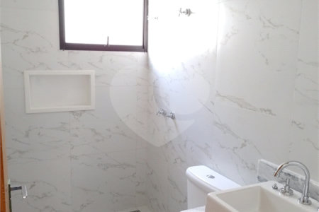 Casa Térrea à venda com 3 quartos, sendo 1 suíte, em Jardim dos Pinheiros, Atibaia, SP