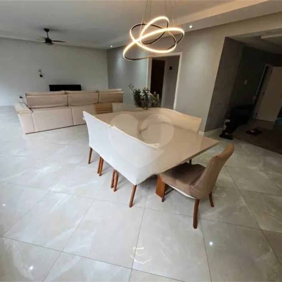 Apartamento à venda com 3 quartos, sendo 2 suítes, em Tijuca, Rio de Janeiro, RJ