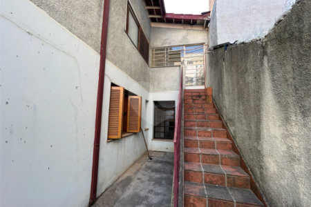 Casa à venda com 3 quartos, sendo 1 suíte, em Vila Vianelo, Jundiaí, SP