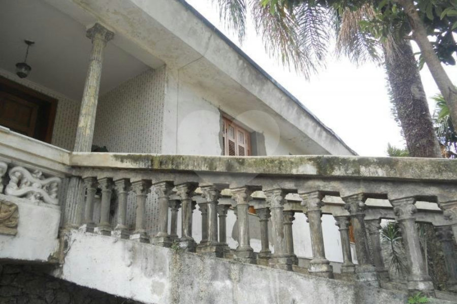 Sobrado à venda com 5 quartos, sendo 1 suíte,  em Tremembé, São Paulo, SP