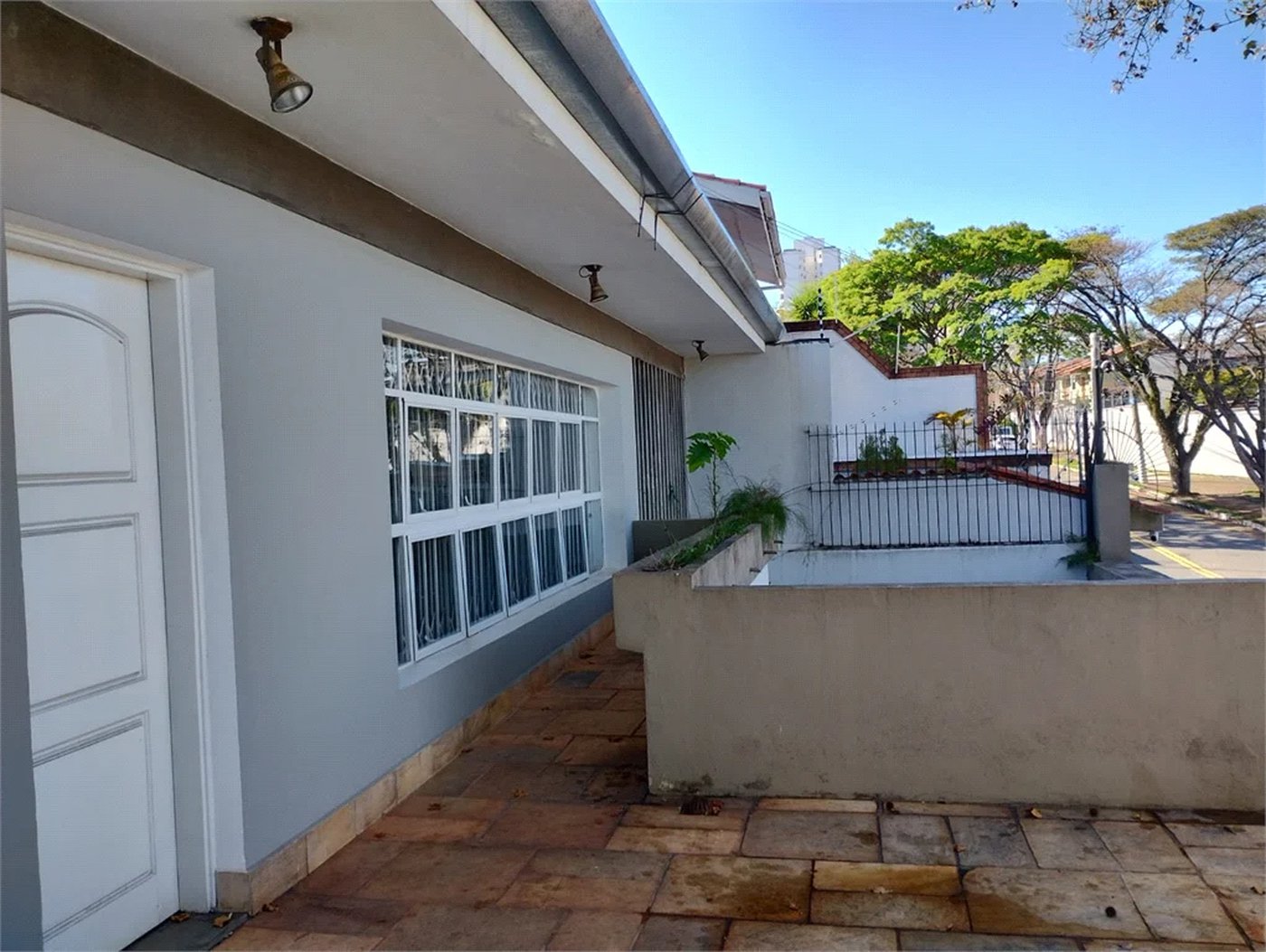 Casa de Vila à venda com 4 suítes em Jardim Londrina, São Paulo, SP