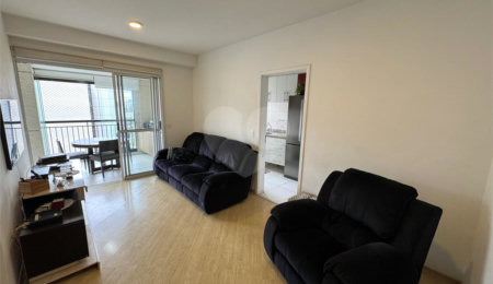 Apartamento à venda com 3 quartos, sendo 1 suíte,  em Vila Gilda, Santo André, SP