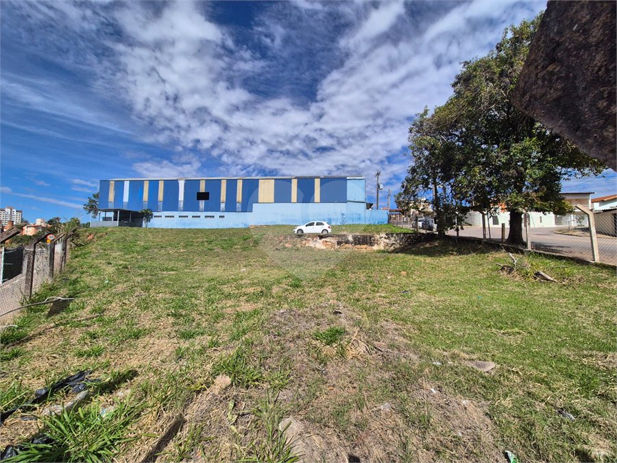 Terreno à venda em Ortizes, Valinhos, SP
