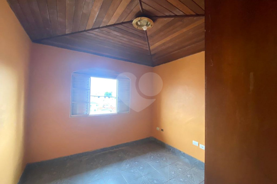 Sobrado à venda com 3 quartos, sendo 1 suíte, em Vila Guilherme, São Paulo, SP