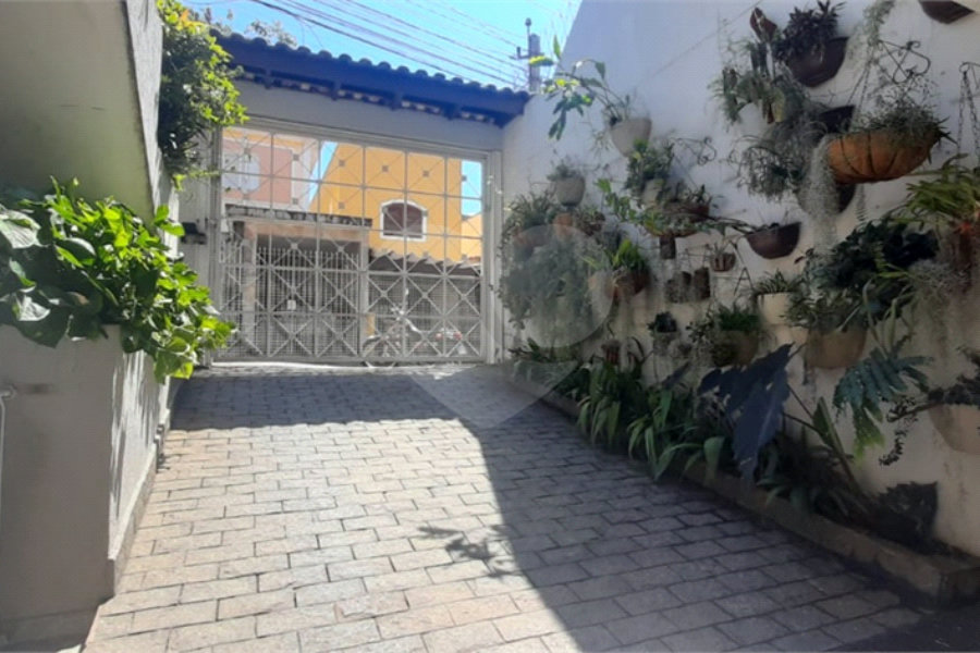 Casa à venda com 4 quartos, sendo 2 suítes,  em Jardim Paraíso, São Paulo, SP