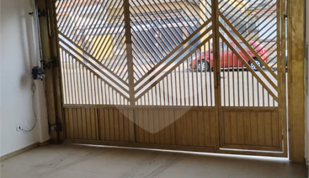 Sobrado à venda com 2 quartos, sendo 1 suíte,  em Vila Antonieta, São Paulo, SP