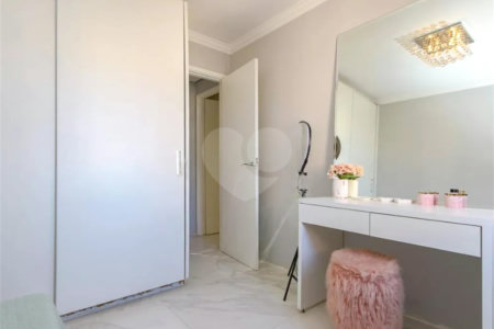 Apartamento reformado a venda no Alto da Boa Vista