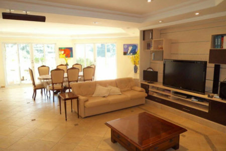 Casa à venda com 5 suítes em Jardim Leonor, São Paulo, SP