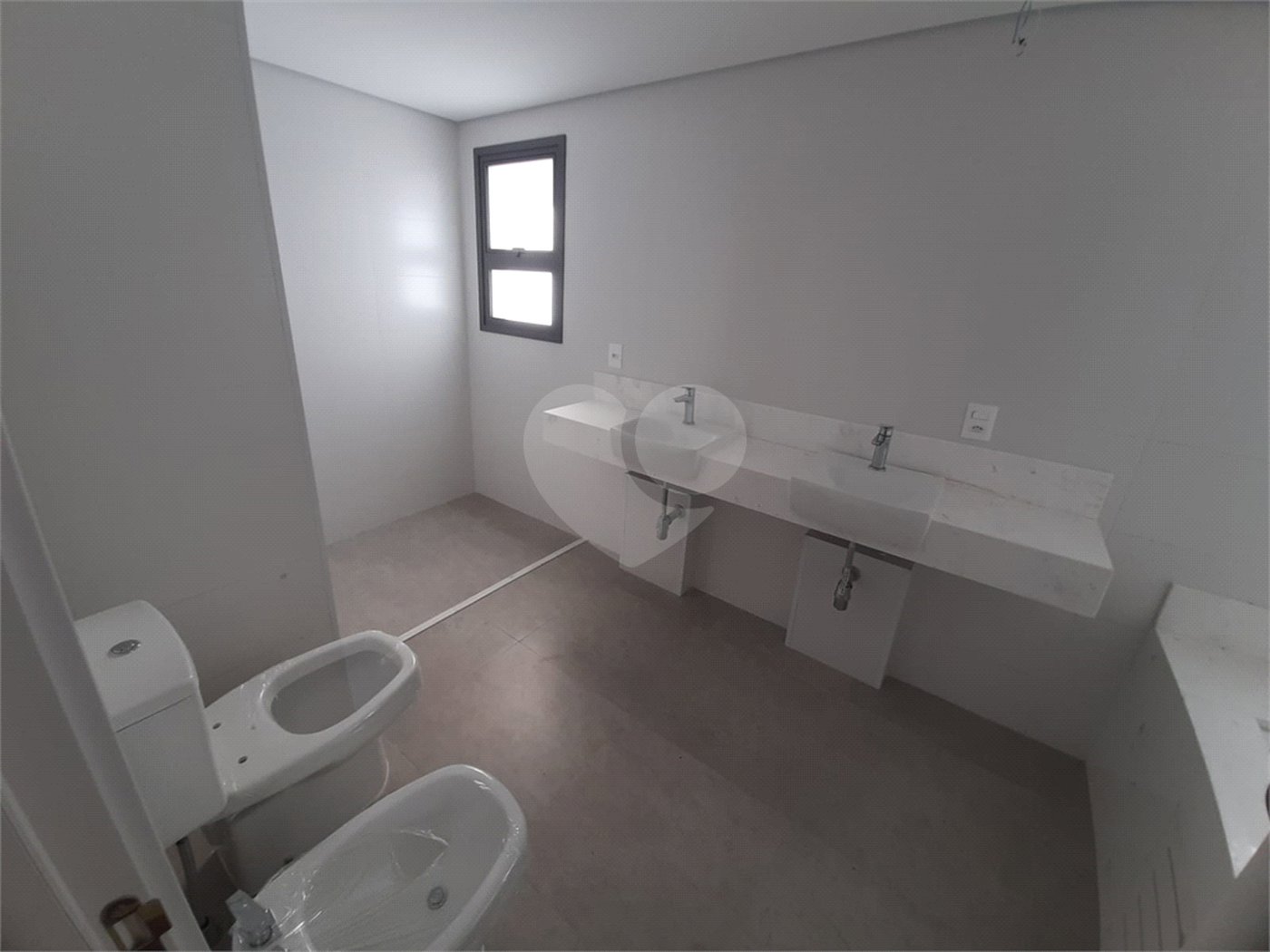 Apartamento à venda com 4 suítes em Santana, São Paulo, SP