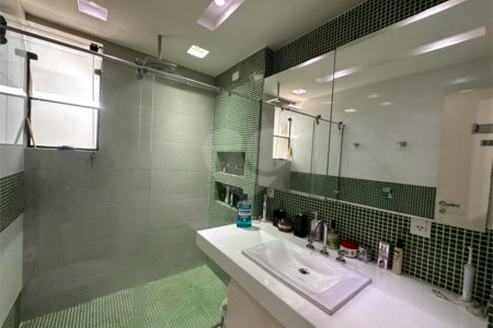 Apartamento à venda ou para alugar com 4 quartos, sendo 1 suíte, no Centro, Mogi das Cruzes, SP