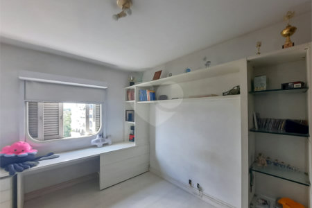 Apartamento à venda com 3 quartos, sendo 2 suítes, em Granja Julieta, São Paulo, SP