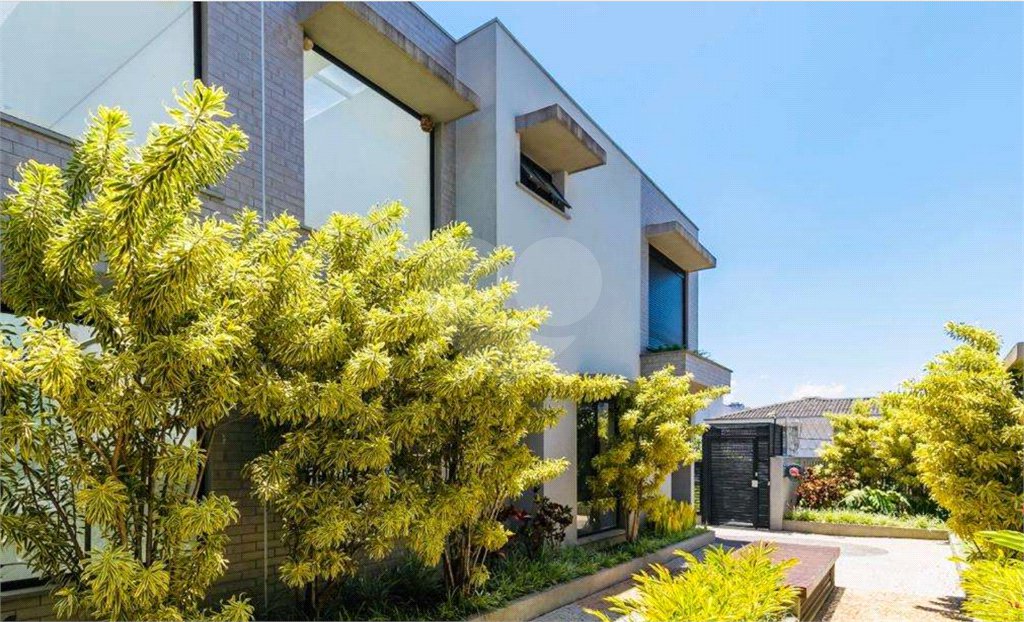 Casa à venda com 3 suítes no condomínio Boulevard Ibirapuera, São Paulo - SP