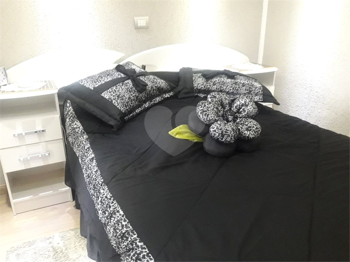 Sobrado à venda com 3 quartos, sendo 1 suíte, em Vila Milton, Guarulhos, SP