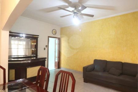 Casa à venda com 3 quartos em Água Fria, São Paulo, SP
