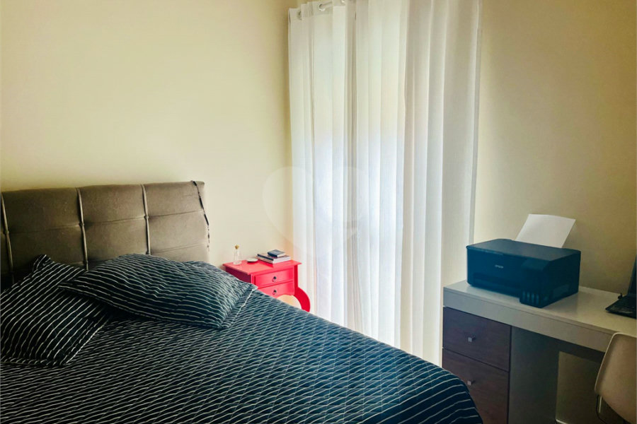 Casa à venda com 3 quartos, sendo 2 suítes, no condomínio Res Green Villagge, São Paulo - SP