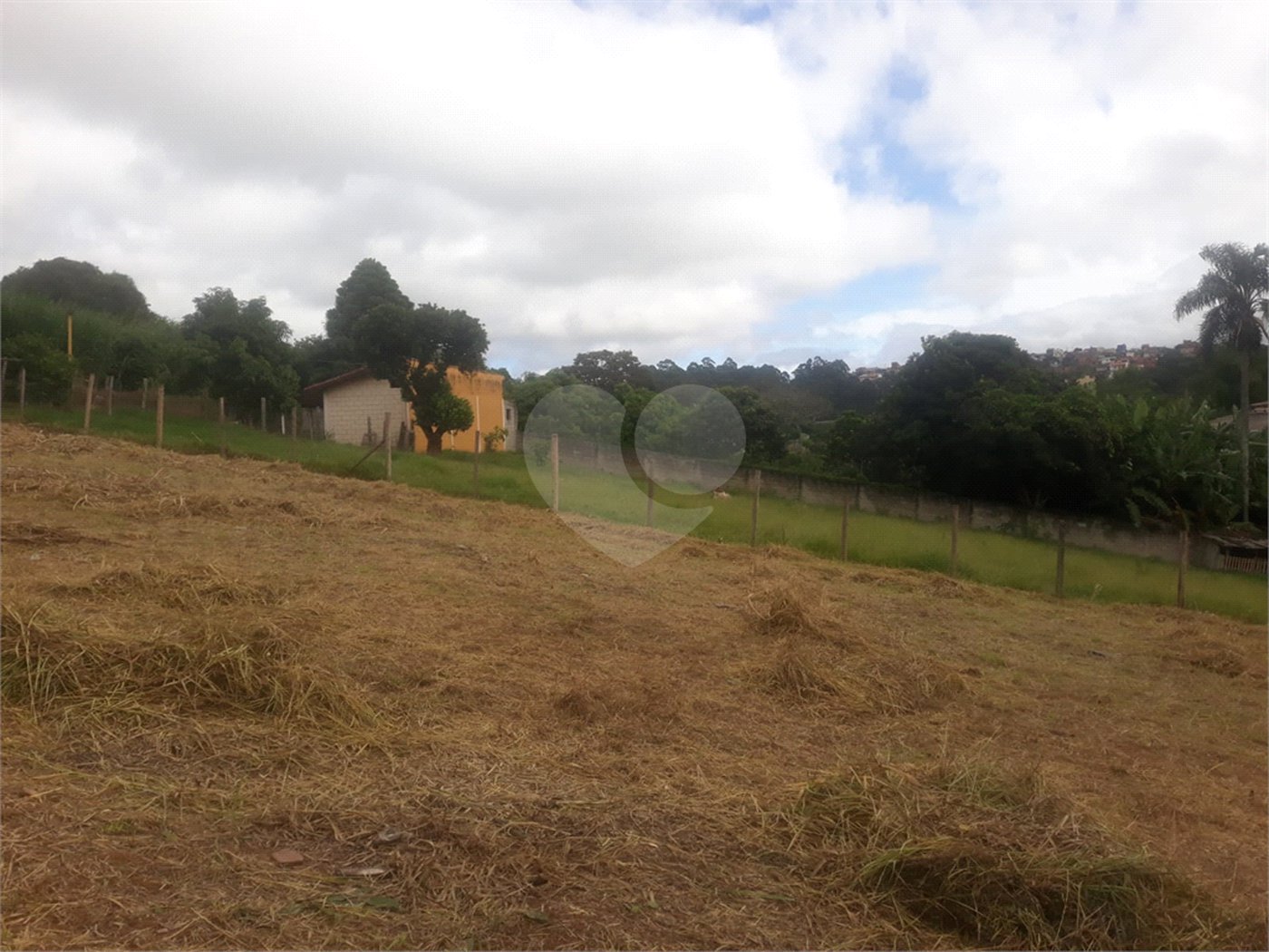 Terreno à venda em Jardim dos Ipês, Mairinque, SP