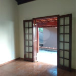Casa à venda com 3 quartos, sendo 1 suíte, no condomínio Marf Ii, Bom Jesus dos Perdões - SP