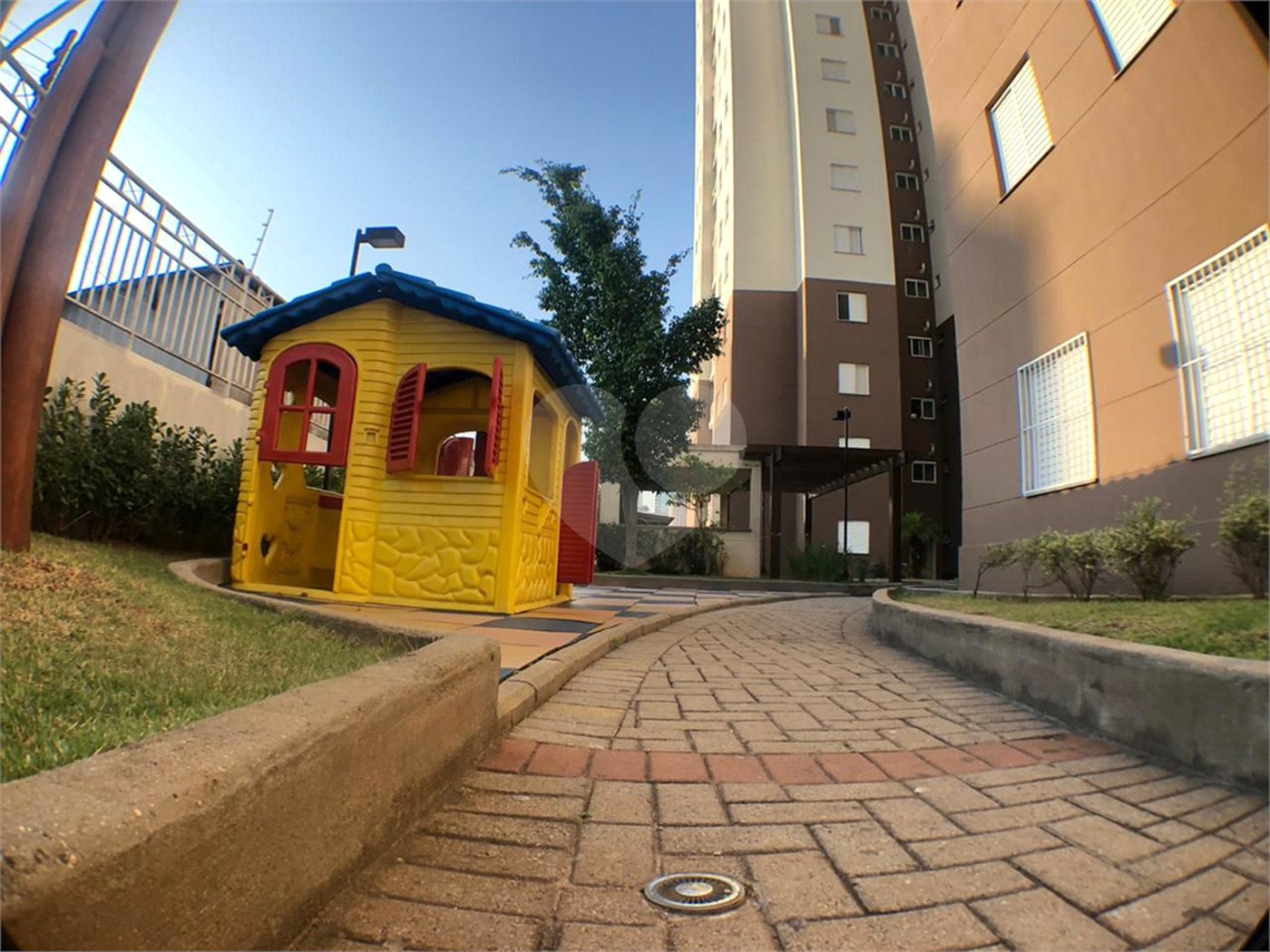 Apartamento à venda com 3 quartos, sendo 1 suíte,  em Vila Guilherme, São Paulo, SP