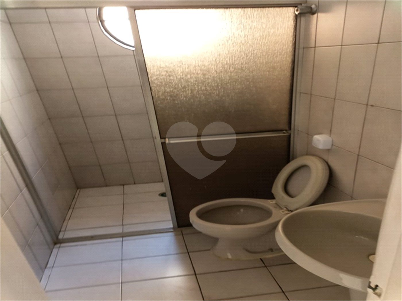 Sobrado à venda com 4 quartos, sendo 1 suíte, em Vila Nova Mazzei, São Paulo, SP