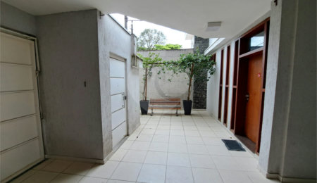 Sobrado à venda com 4 quartos, sendo 1 suíte, em Planalto Paulista, São Paulo, SP
