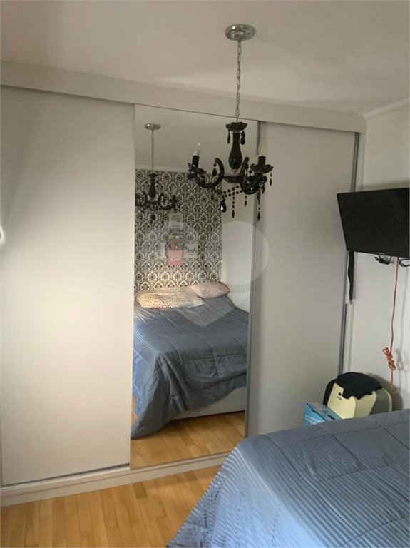 Casa à venda com 3 quartos, sendo 1 suíte, no condomínio Traituba, São Paulo - SP