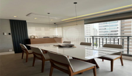 Apartamento à venda com 3 quartos, sendo 1 suíte,  em Jardim Prudência, São Paulo, SP