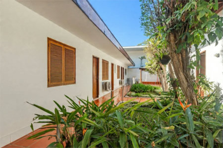 Casa à venda com 5 quartos, sendo 3 suítes, em Jardim Guedala, São Paulo, SP