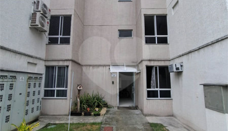 Apartamento à venda com 2 quartos em Santa Cruz, Rio de Janeiro, RJ