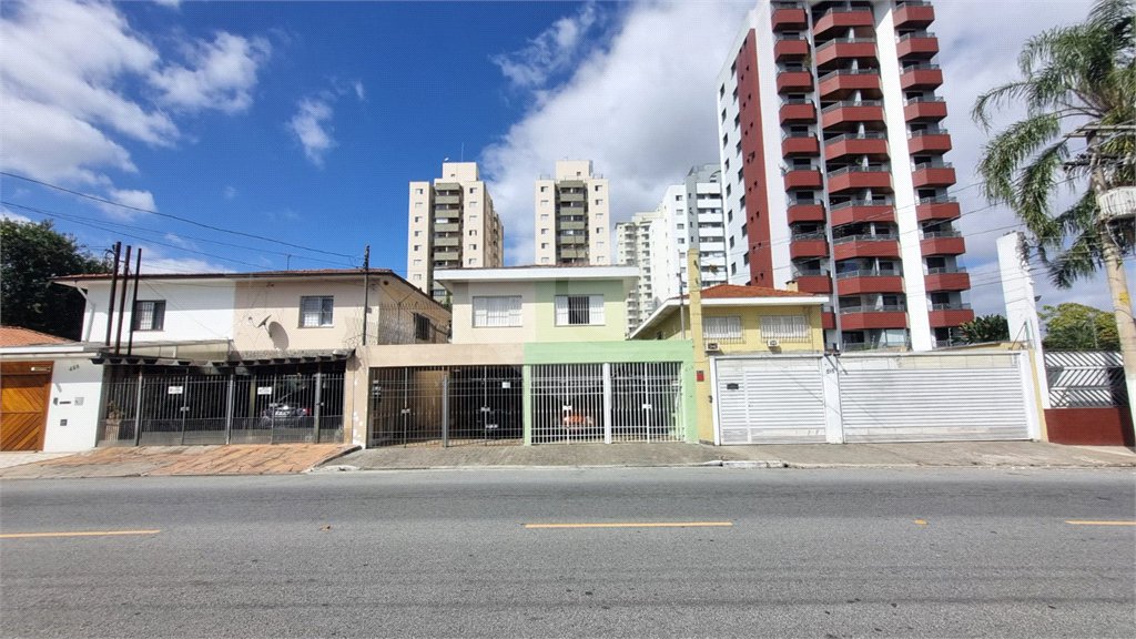 Sobrado para alugar com 3 quartos, sendo 1 suíte,  em Vila Alexandria, São Paulo, SP