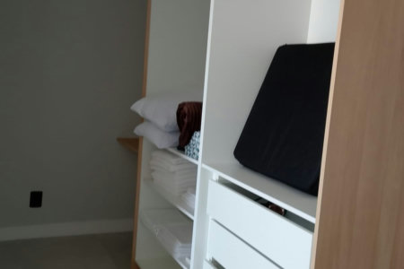 Apartamento à venda com 1 suíte em Caiçara, Praia Grande, SP