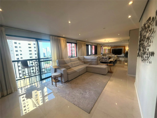 Apartamento à venda com 3 quartos, sendo 2 suítes,  em Vila Mascote, São Paulo, SP