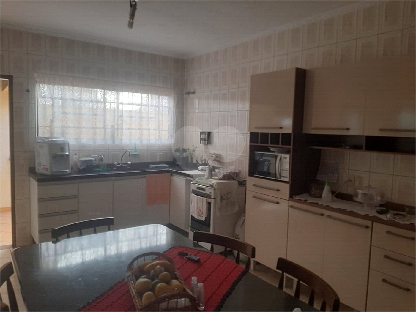 Bela casa com boa localização no bairro Portal do Sol
