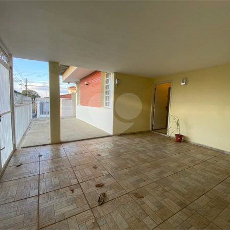 Casa térrea no Jardim Macarengo .