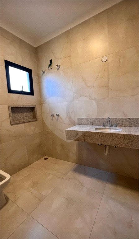 Casa à venda com 3 suítes no condomínio Village Ipanema 1, Araçoiaba da Serra - SP