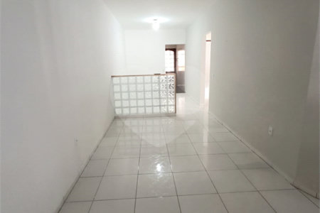 Casa à venda com 2 quartos em Parque Morumbi, Mogi das Cruzes, SP