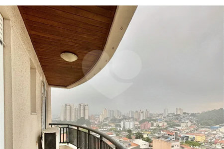 Apartamento para alugar com 3 quartos, sendo 2 suítes,  em Nova Petrópolis, São Bernardo do Campo, SP