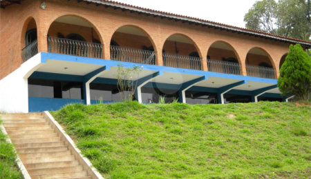 Chácara à venda com 7 quartos, sendo 1 suíte,  em Capoavinha, Mairiporã, SP