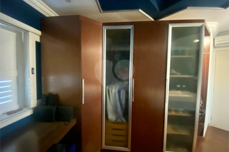 Casa à venda com 4 quartos, sendo 3 suítes, em Jardim Maia, Guarulhos, SP