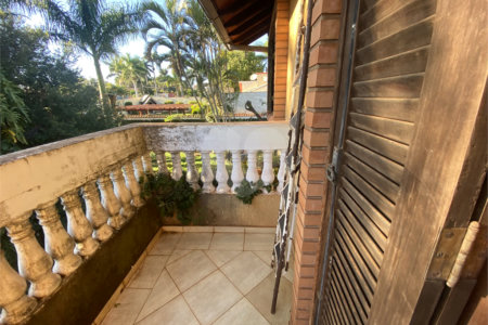 Casa à venda com 3 quartos, sendo 1 suíte, em Parque Residencial Monte Carlo, Ponta Porã, MS