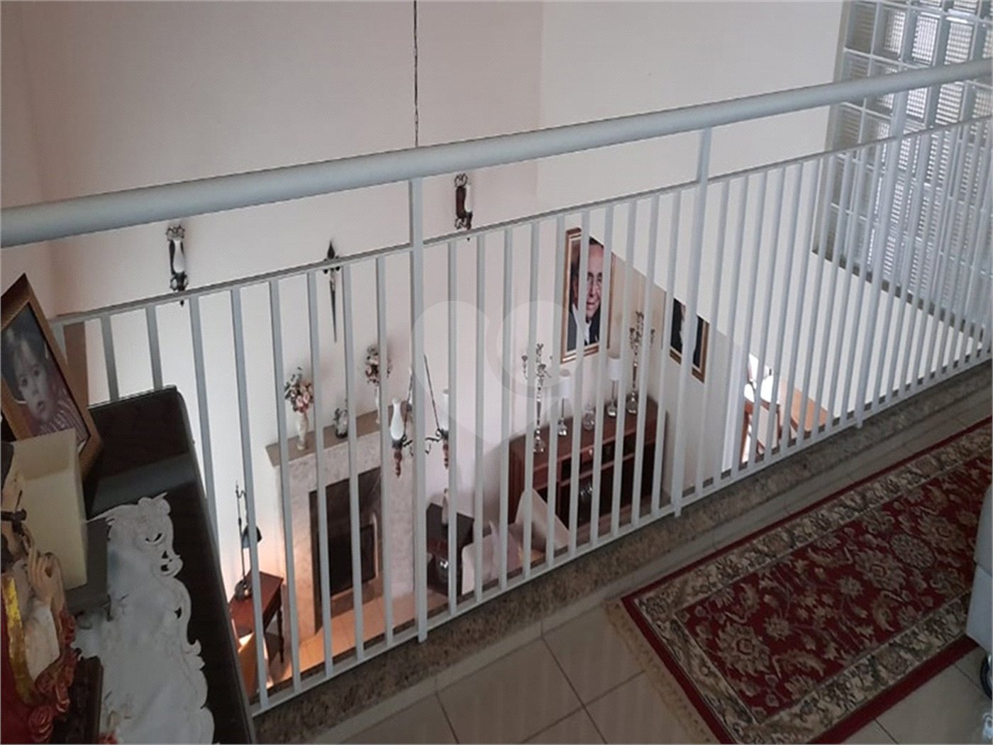 Casa à venda com 5 quartos, sendo 3 suítes,  no condomínio Alpes da Cantareira, Mairiporã - SP