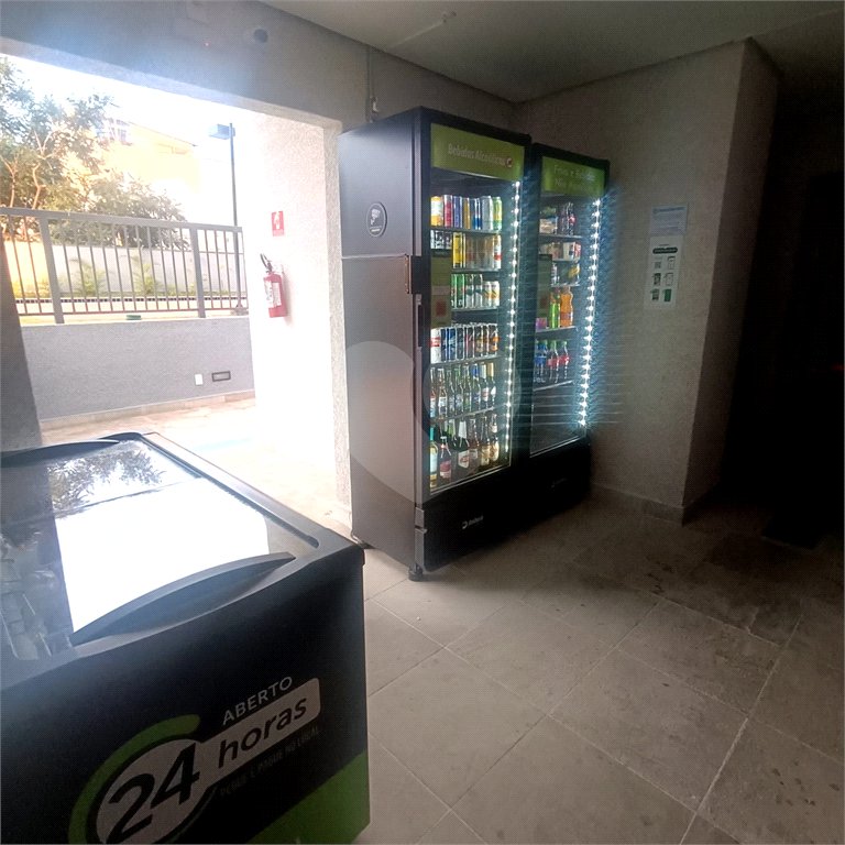 Apartamento à venda com 2 quartos, sendo 1 suíte,  em Parque Vitória, São Paulo, SP