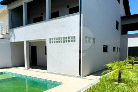 Sobrado à venda com 4 quartos, sendo 1 suíte, em Vila Alpes Suíços, Indaiatuba, SP