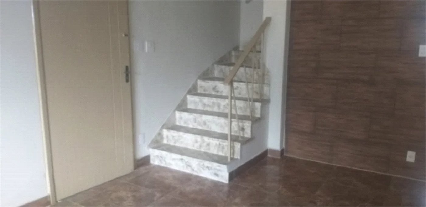Sobrado à venda com 2 quartos em Sumarezinho, São Paulo, SP