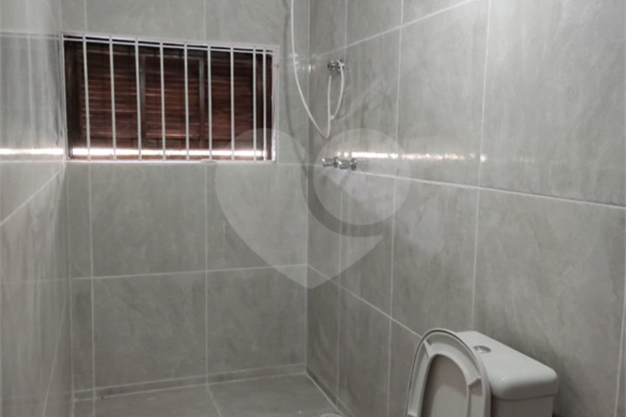 Sobrado à venda ou para alugar com 4 quartos, sendo 2 suítes, em Santana, São Paulo, SP