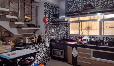 Casa à venda com 4 quartos, sendo 2 suítes, em Vila Gustavo, São Paulo, SP