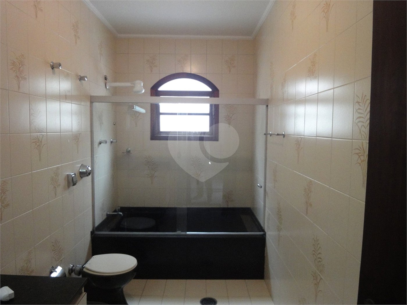 Sobrado à venda com 4 quartos, sendo 3 suítes, em Jardim São Bento, São Paulo, SP