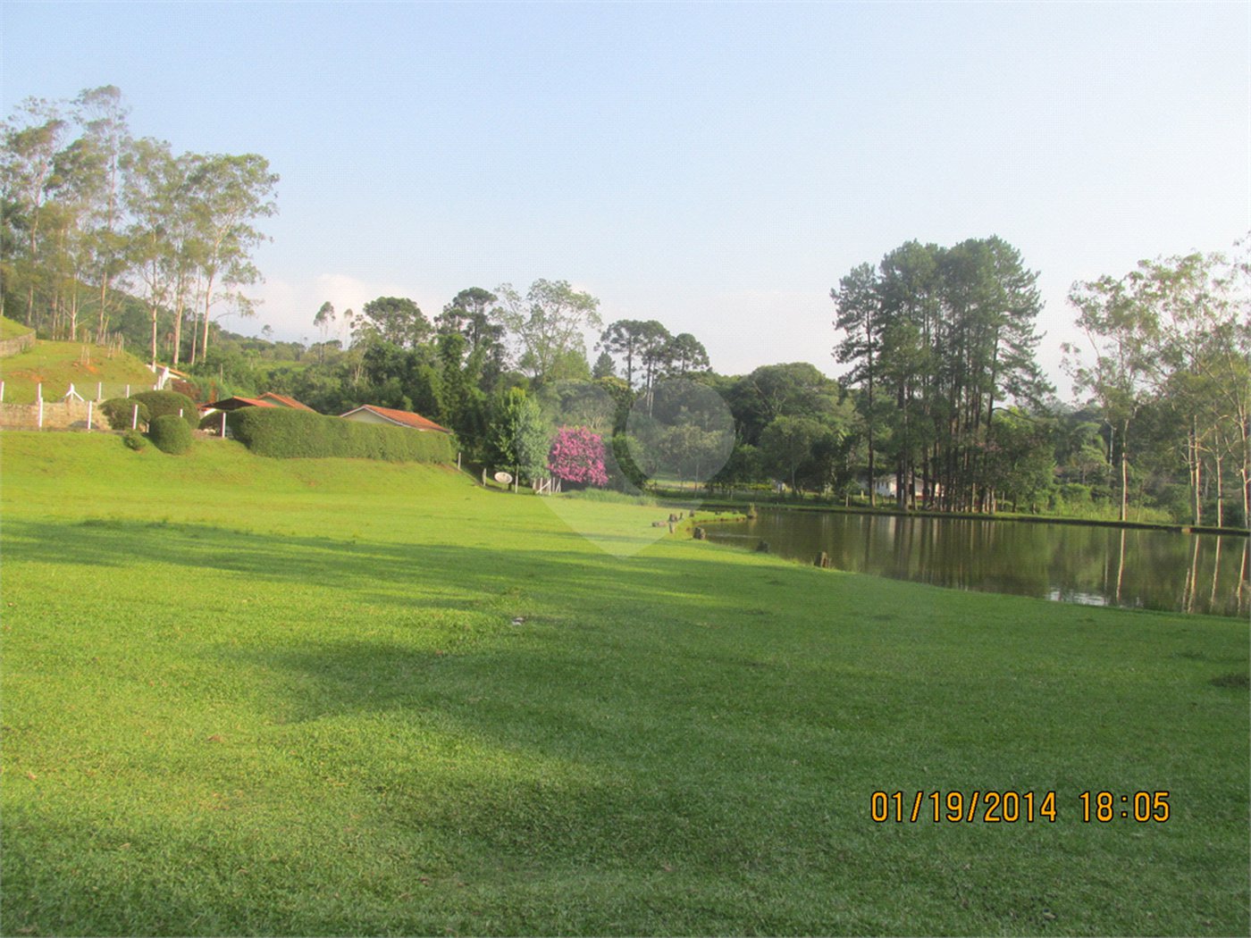 Casa à venda ou para alugar no condomínio Cinco Lagos, Mairiporã - SP