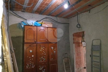 Casa à venda com 4 quartos, sendo 2 suítes, em Campo Grande, Rio de Janeiro, RJ