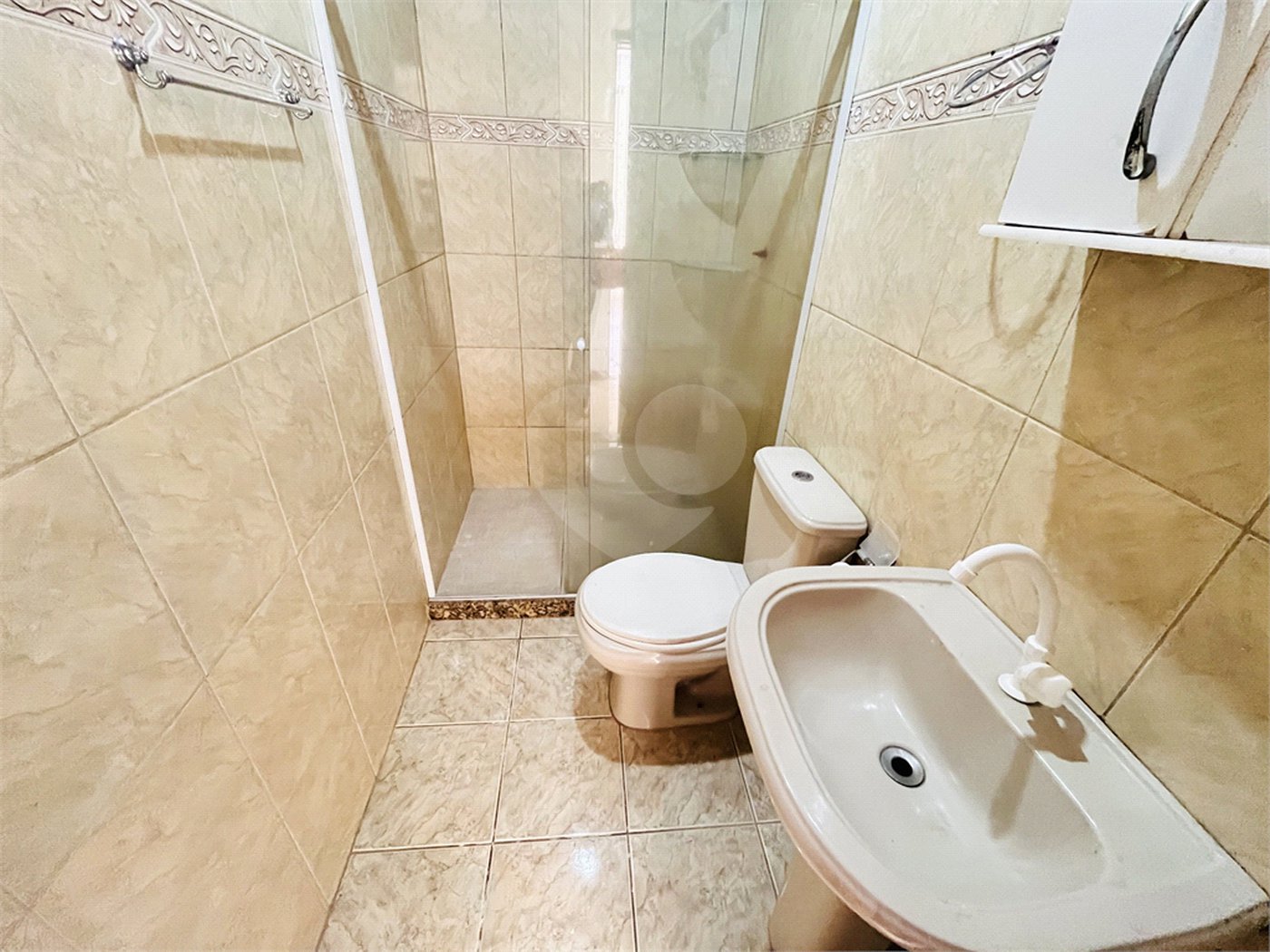 Casa à venda com 3 quartos em Campo Grande, Rio de Janeiro, RJ
