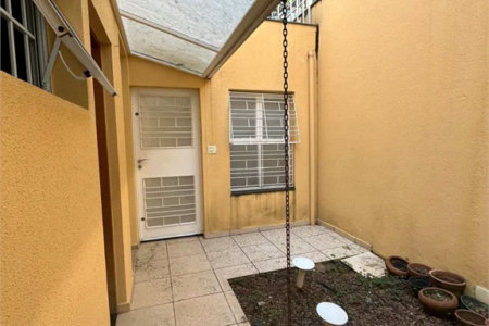 Sobrado à venda com 4 quartos, sendo 1 suíte, em Vila Cordeiro, São Paulo, SP